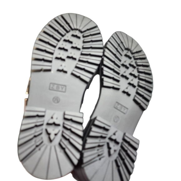 Black Mary Jane Loafers NWT - Picture 5 of 10